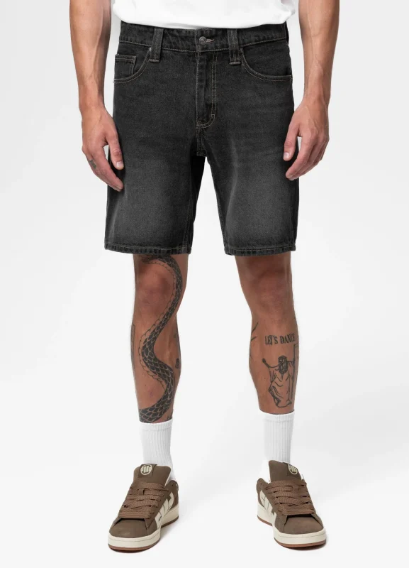 4a0eb4864272225c775b724d701feafb